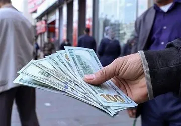 دلار ۱۳۰ هزار تومانی را در زمستان می توان انتظار داشت!