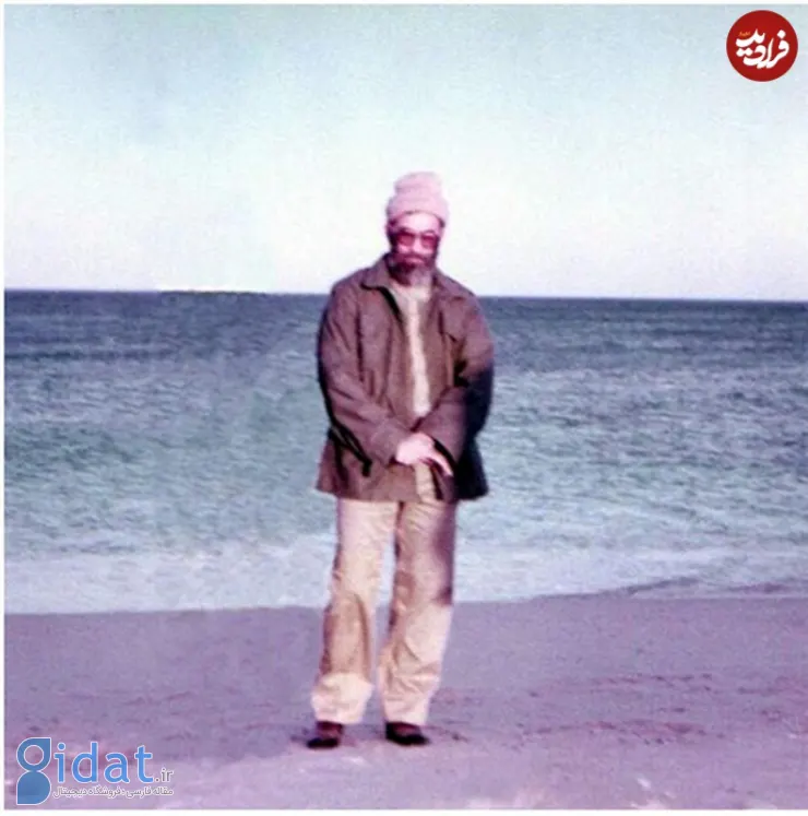 تصویری کمتر دیده شده از «رهبر انقلاب» با کلاه و کاپشن در ساحل