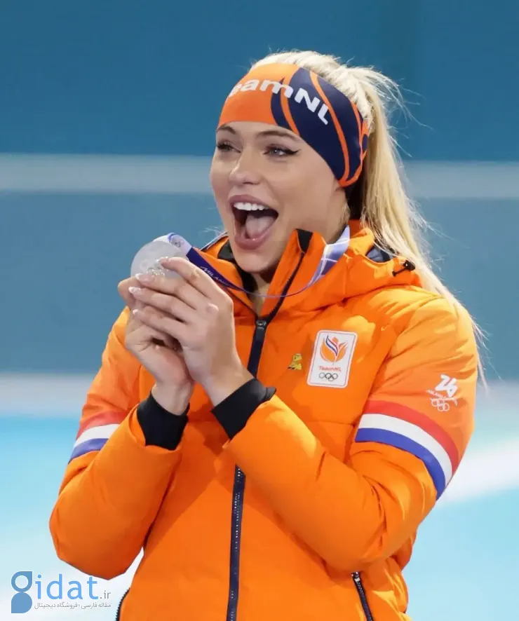 77c3c5d1a164493fb8d758130e88cc05