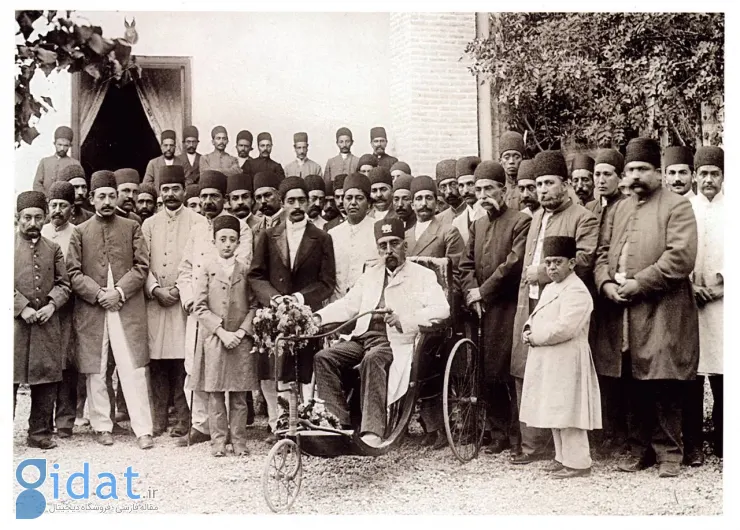 عکسی از مظفرالدین شاه قاجار در اواخر عمر