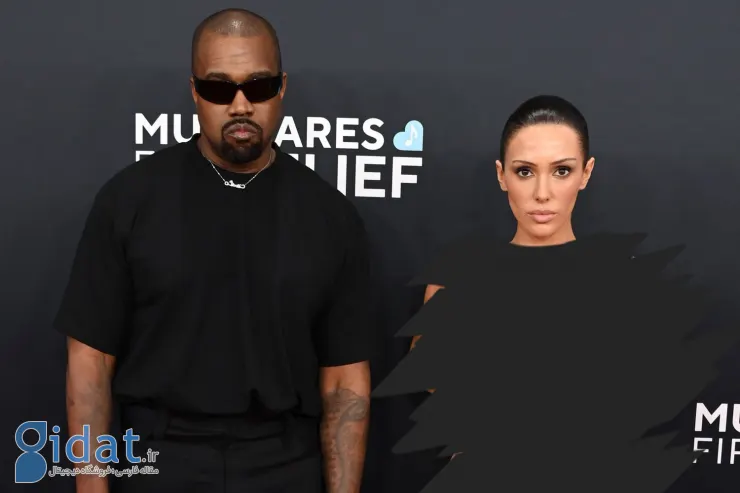 kanye-west-bianca-censori-2025-grammys-020225-2-83da4653fec24ad186eef2791a82a37d