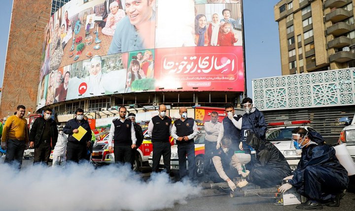 (تصاویر) عملیات ضد عفونی میدان ولیعصر تهران