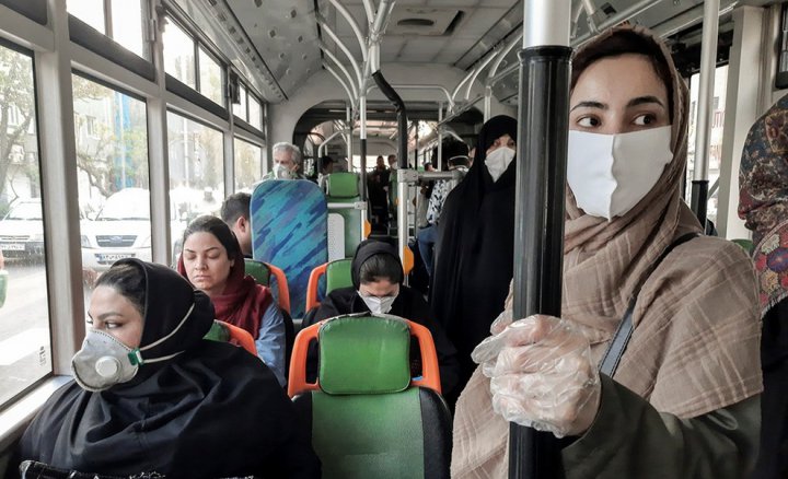 (تصاویر) فاصله گذاری اجتماعی در اتوبوس های پایتخت