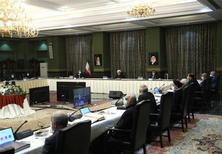 تقدیر رییس جمهور از کادر پزشکی و تولیدگران