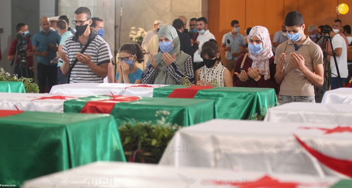 (تصاویر) بازگرداندن بقایای اجساد فرماندهان مقاومت الجزایر