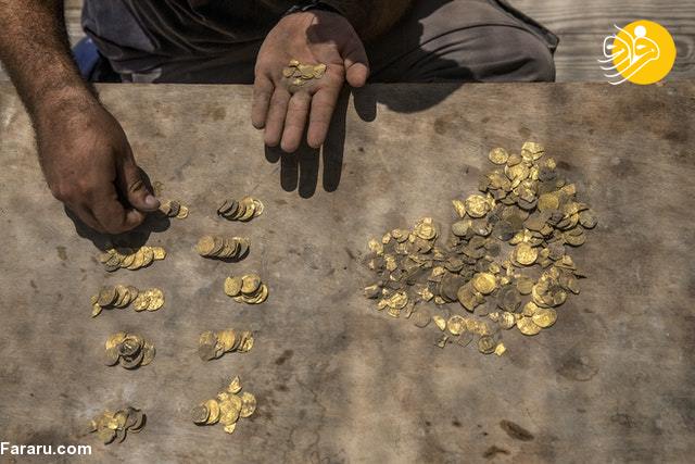 (ویدئو) کشف سکه های طلا متعلق به دوران خلفای عباسی