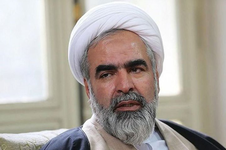 روح الله حسینیان؛ کارنامه سیاستمدار جنجالی اصولگرا