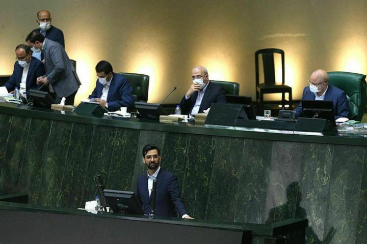 دیدار آذری جهرمی با قالیباف پس از طرح جنجالی مجلس
