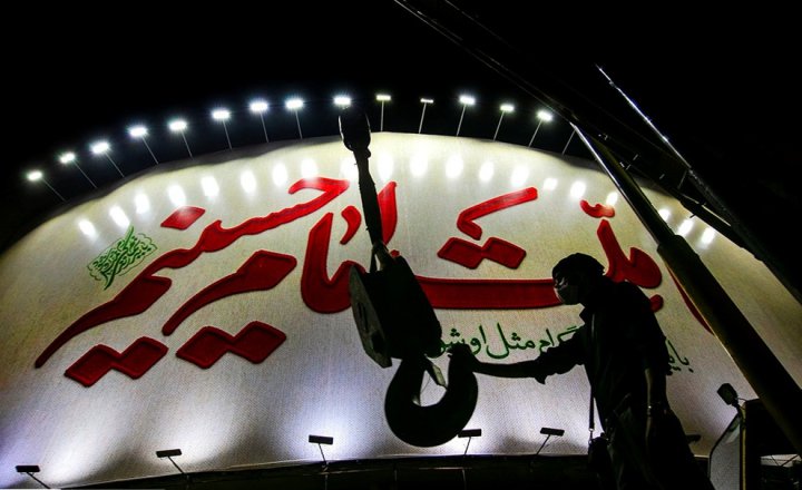 (تصاویر) رونمایی از دیوارنگاره جدید میدان ولیعصر(عج)