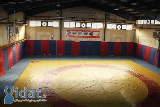 تصاویر هولناک از چاقوکشی در سالن کشتی نهاوند