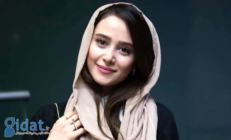 عکس الناز حبیبی با اکسسوری خاصش توجه ها را به خود جلب کرد!