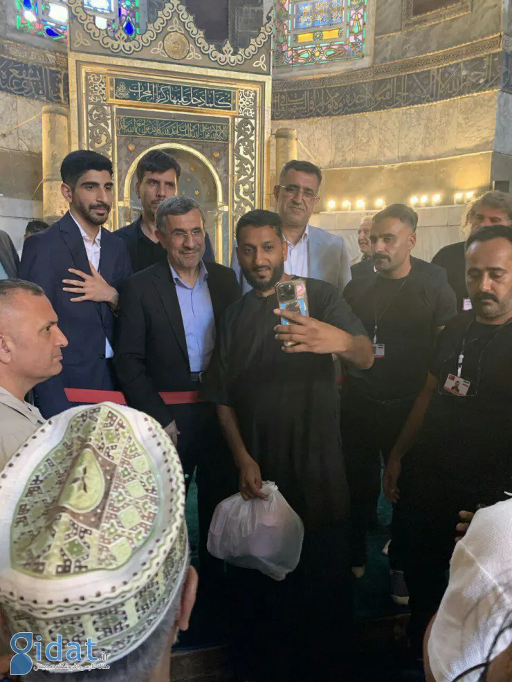 اولین تصاویر احمدی نژاد پس از خروج از ایران