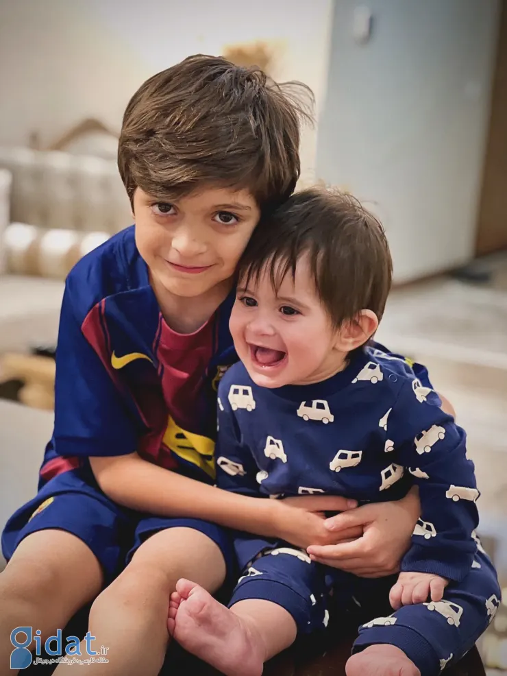 photo_2025-11-12_01-57-23