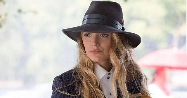 نقد و بررسی فیلم یک لطف ساده ( A Simple Favor )