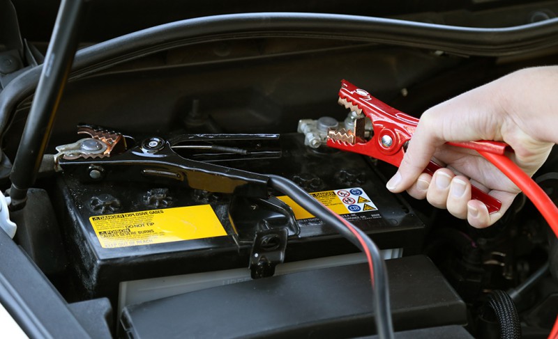 چگونه باتری ماشین را پر یا شارژ کنیم ؟