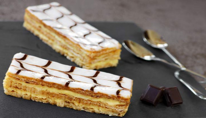 طرز تهیهٔ شیرینی ناپلئونی، این شیرینی فرانسوی پرطرفدار
