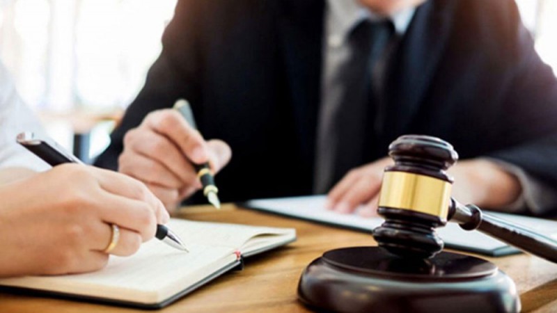 چگونه یک وکیل خوب برای طلاق پیدا کنم؟