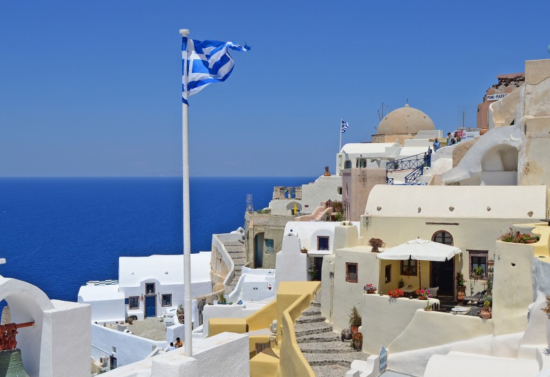 مدارک مورد نیاز برای اخذ اقامت یونان از طریق خرید ملک، چیست؟